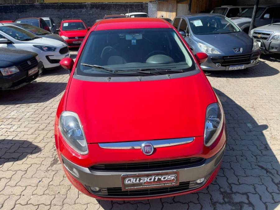 FIAT - PUNTO - 2016/2016 - Vermelha - R$ 42.900,00