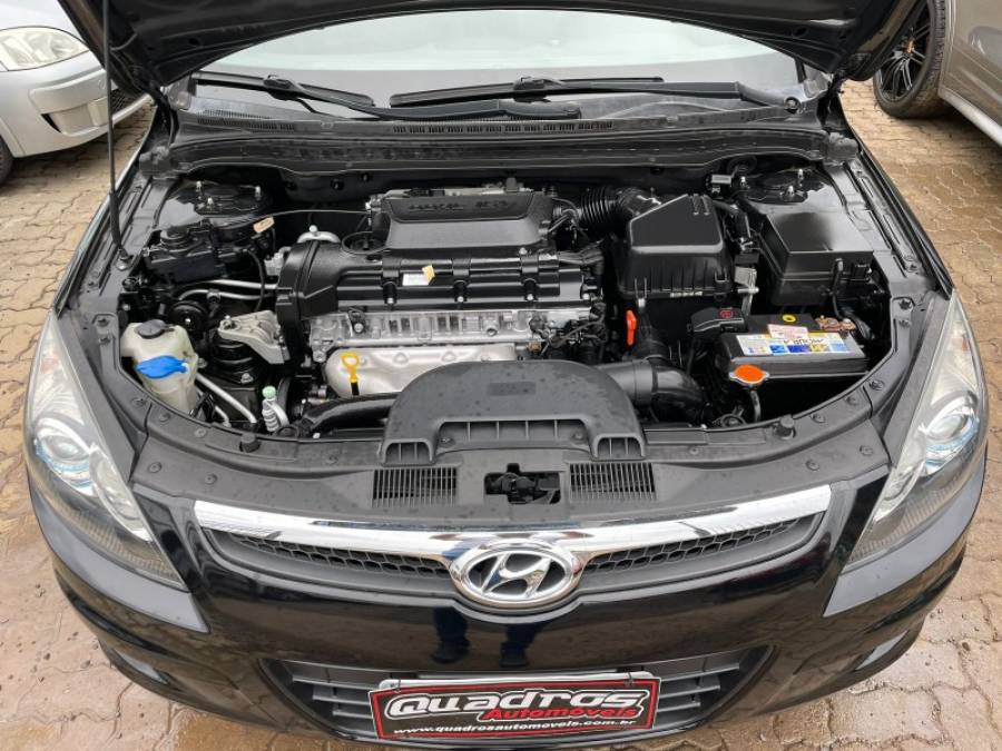 HYUNDAI - I30 - 2011/2011 - Preta - R$ 46.990,00