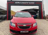 CHEVROLET - ONIX - 2015/2015 - Vermelha - R$ 49.900,00