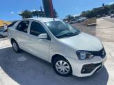 TOYOTA - ETIOS - 2019/2019 - Prata - R$ 65.900,00