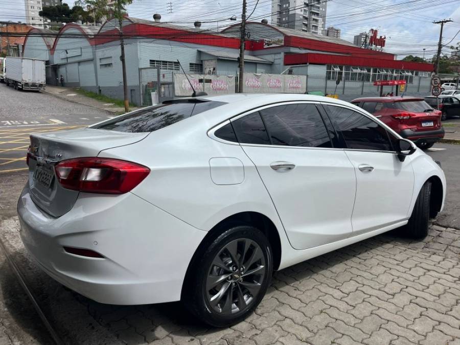 CHEVROLET - CRUZE - 2017/2017 - Branca - R$ 87.900,00