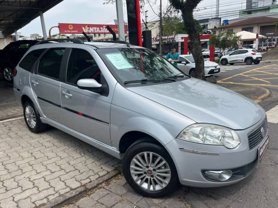 FIAT - PALIO - 2011/2011 - Prata - R$ 33.900,00