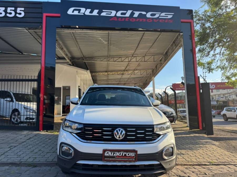 VOLKSWAGEN - T-CROSS - 2021/2021 - Branca - R$ 104.900,00