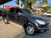 CHEVROLET - S10 - 2013/2013 - Preta - R$ 110.900,00