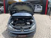 PEUGEOT - 206 - 2004/2004 - Cinza - R$ 15.900,00