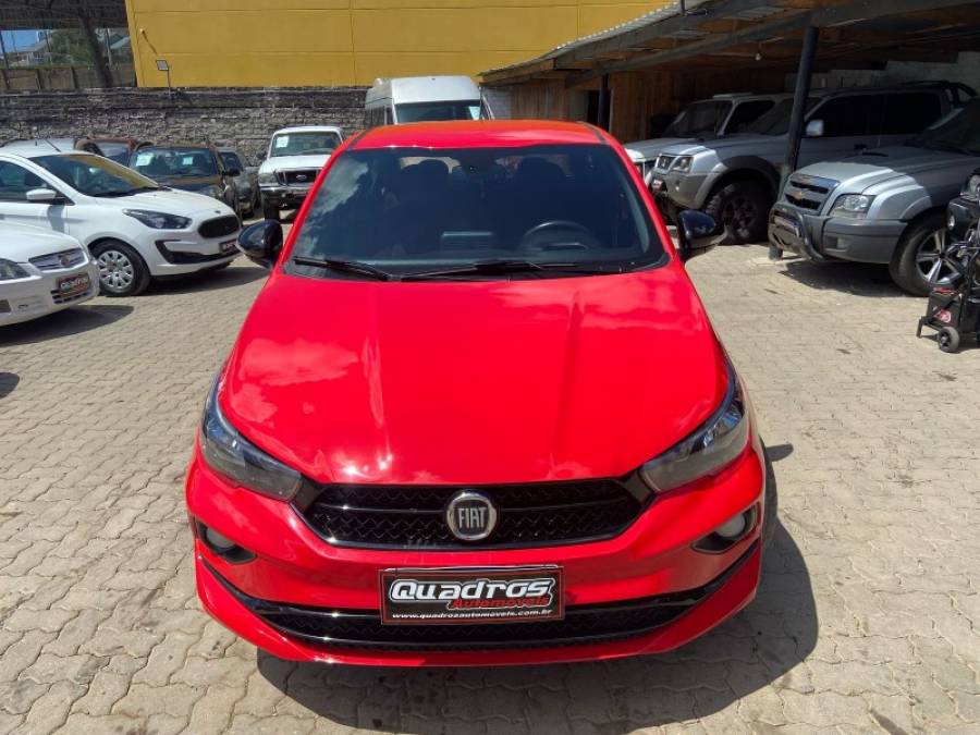 FIAT - CRONOS - 2020/2020 - Vermelha - R$ 72.900,00