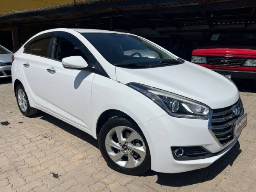 HYUNDAI - HB20S - 2017/2017 - Branca - R$ 63.900,00