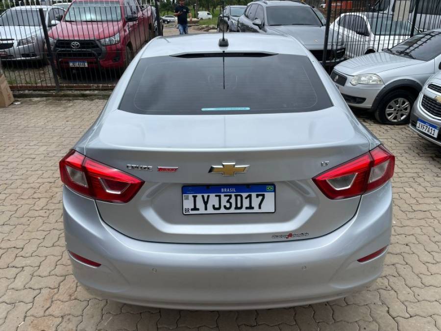 CHEVROLET - CRUZE - 2018/2018 - Branca - R$ 85.900,00