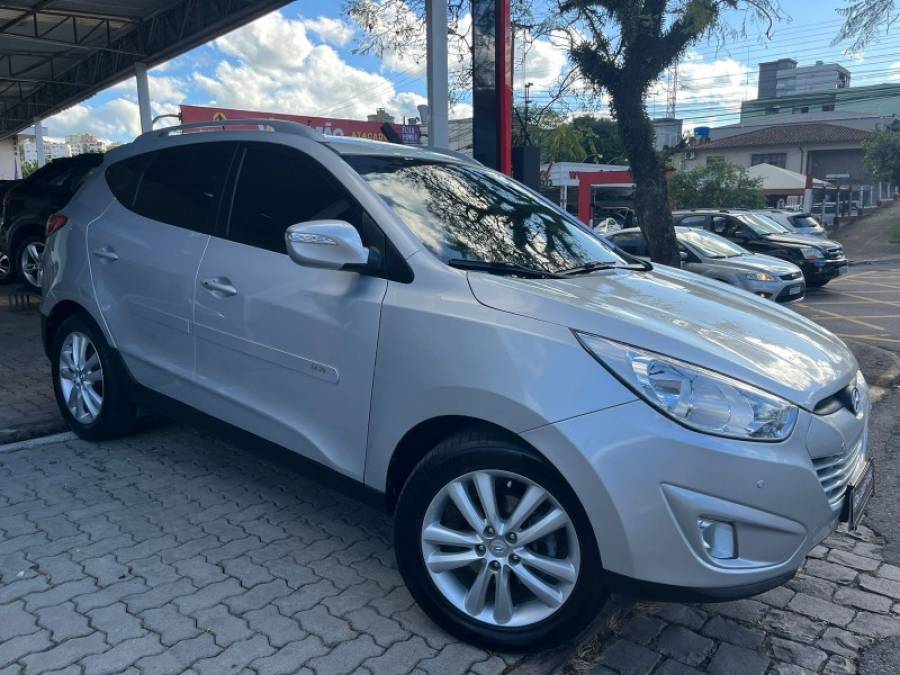 HYUNDAI - IX35 - 2014/2014 - Prata - R$ 70.900,00