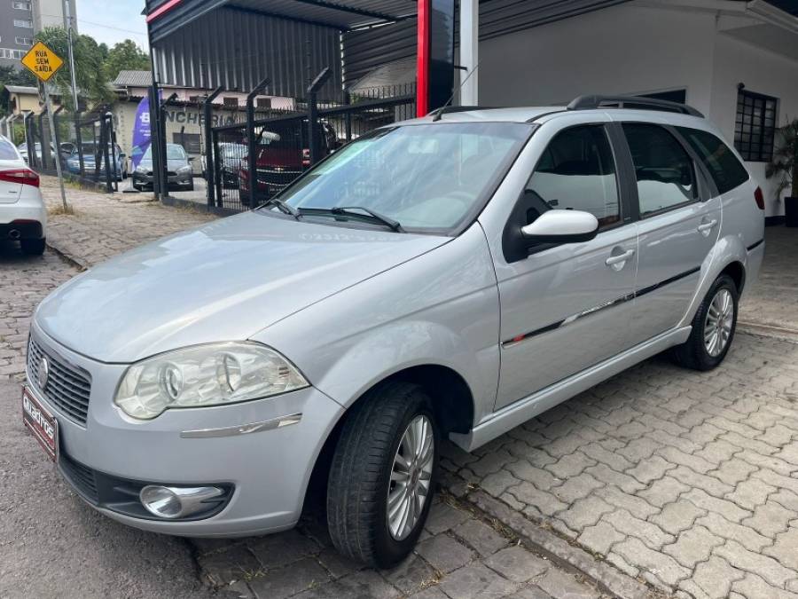 FIAT - PALIO - 2011/2011 - Prata - R$ 33.900,00