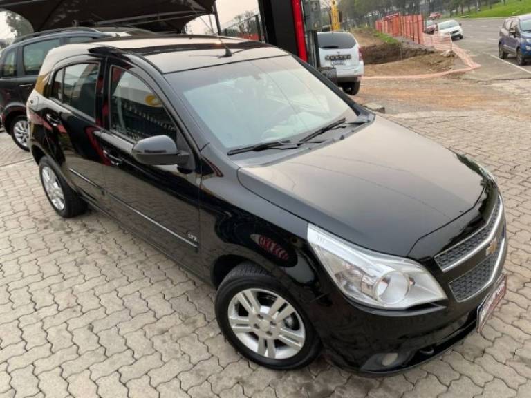 CHEVROLET - AGILE - 2011/2011 - Preta - R$ 35.900,00