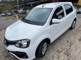 TOYOTA - ETIOS - 2020/2020 - Branca - R$ 56.900,00