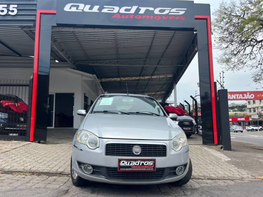 FIAT - PALIO - 2011/2011 - Prata - R$ 33.900,00