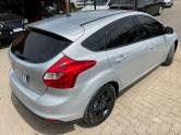 FORD - FOCUS - 2015/2015 - Prata - R$ 51.900,00