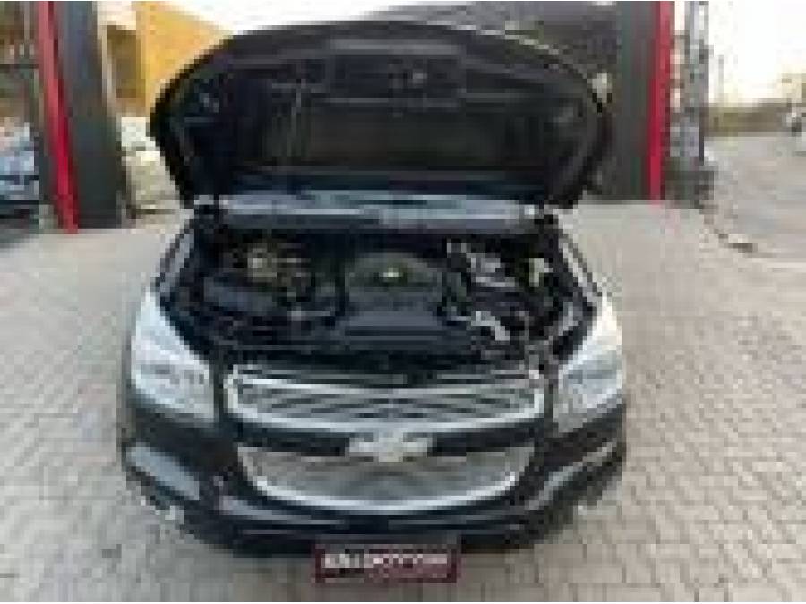 CHEVROLET - S10 - 2013/2013 - Preta - R$ 109.990,00