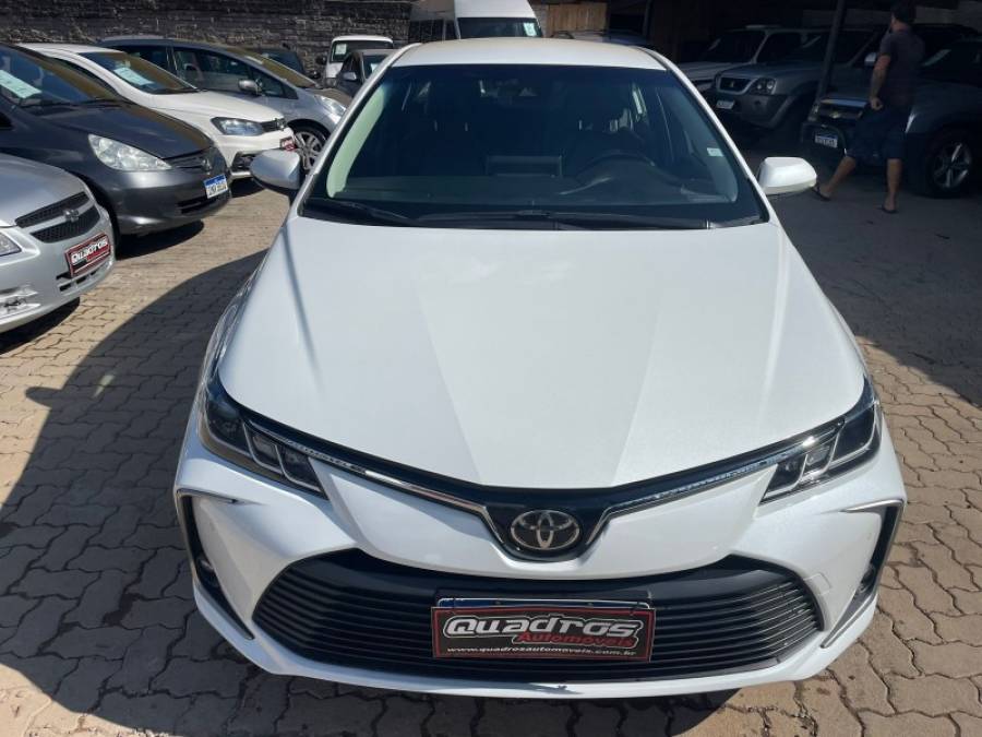 TOYOTA - COROLLA - 2023/2023 - Branca - R$ 129.990,00