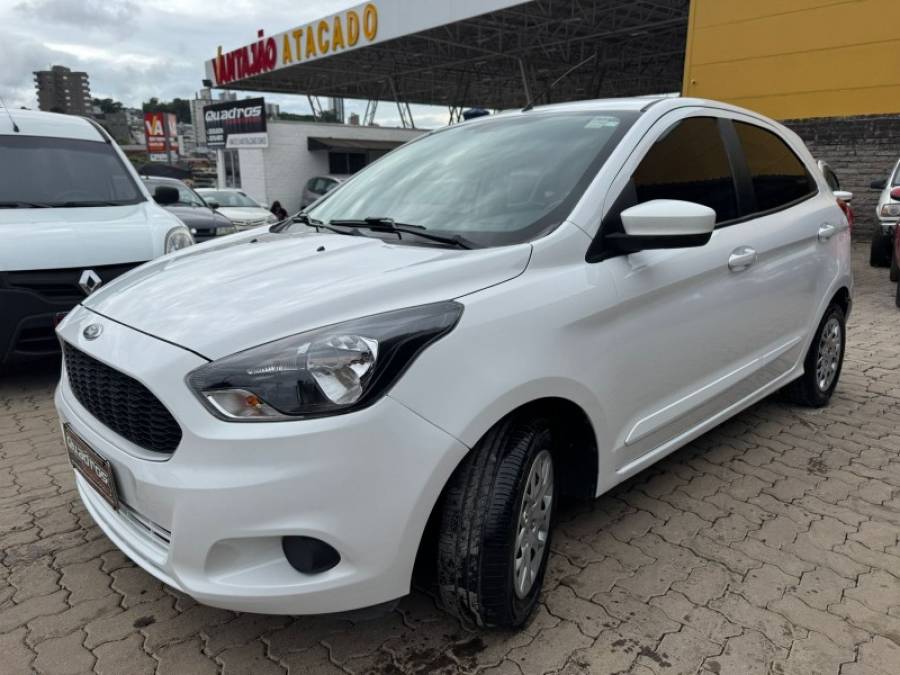 FORD - KA - 2015/2015 - Branca - R$ 35.900,00