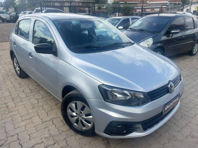 VOLKSWAGEN - GOL - 2018/2018 - Prata - R$ 44.900,00