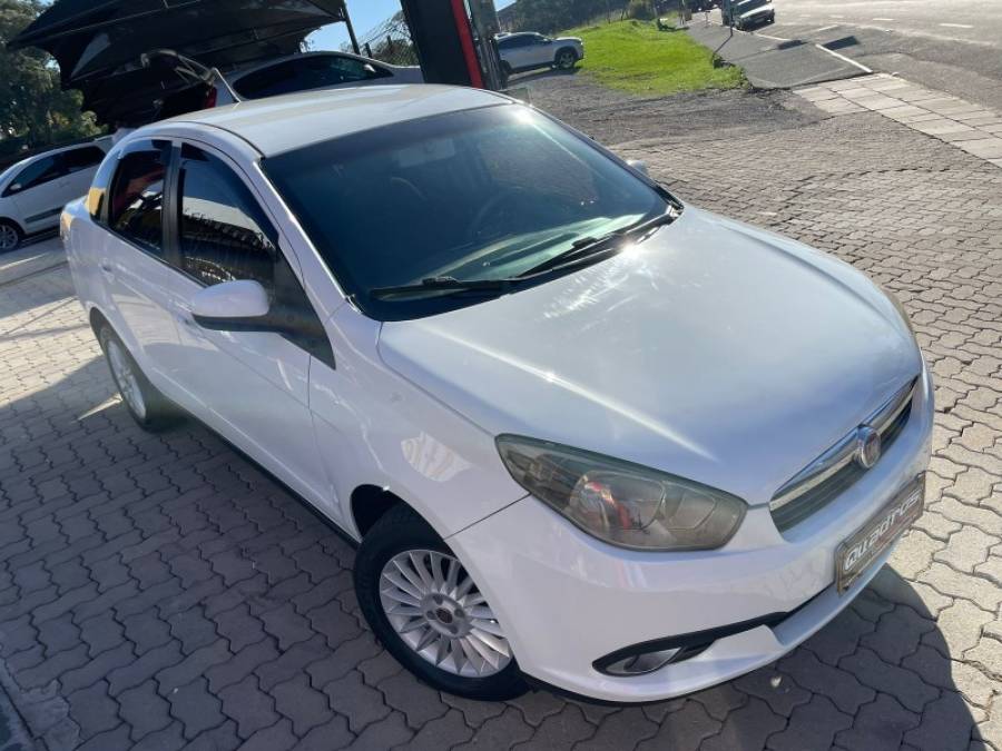 FIAT - GRAND SIENA - 2013/2013 - Branca - R$ 34.900,00