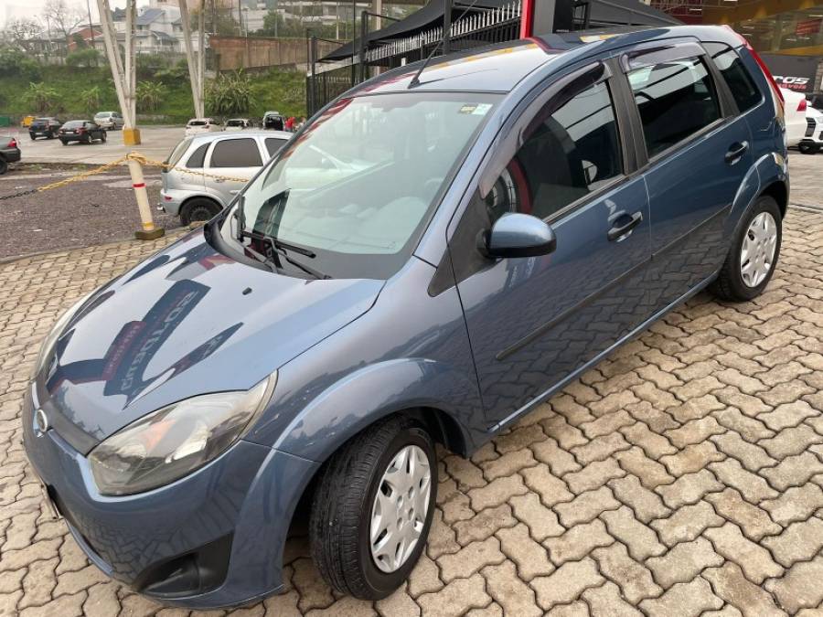 FORD - FIESTA - 2011/2011 - Azul - R$ 24.900,00