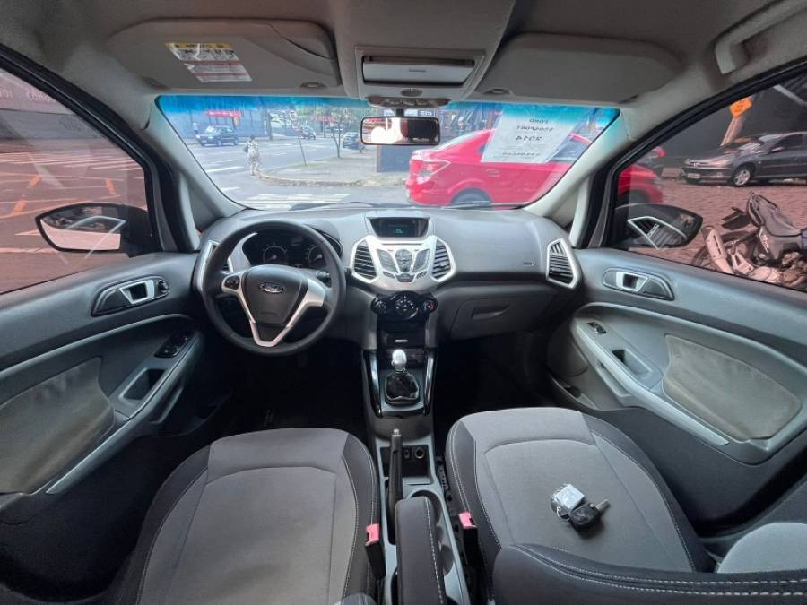 FORD - ECOSPORT - 2014/2014 - Prata - R$ 53.900,00