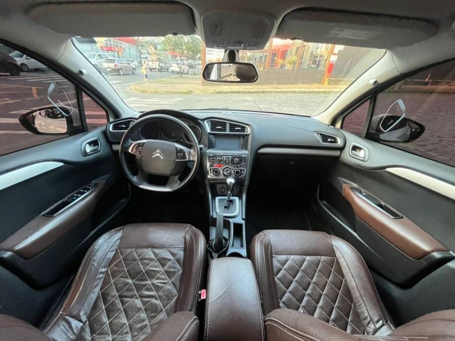 CITROËN - C4 LOUNGE - 2014/2014 - Branca - R$ 45.900,00