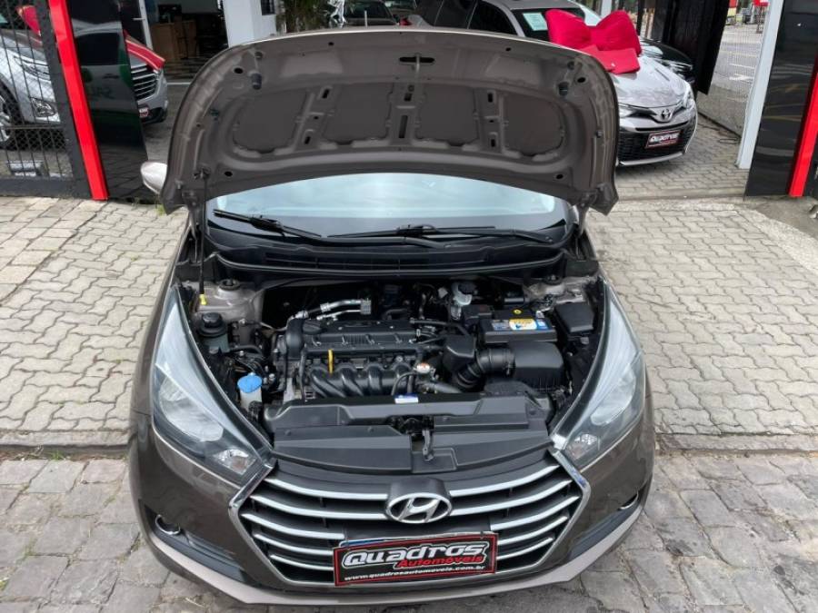 HYUNDAI - HB20S - 2016/2016 - Marrom - R$ 56.900,00