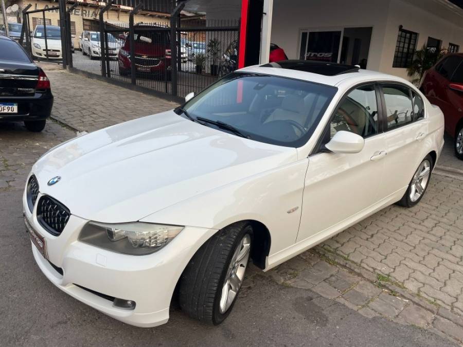 BMW - 325I - 2011/2011 - Branca - R$ 69.990,00