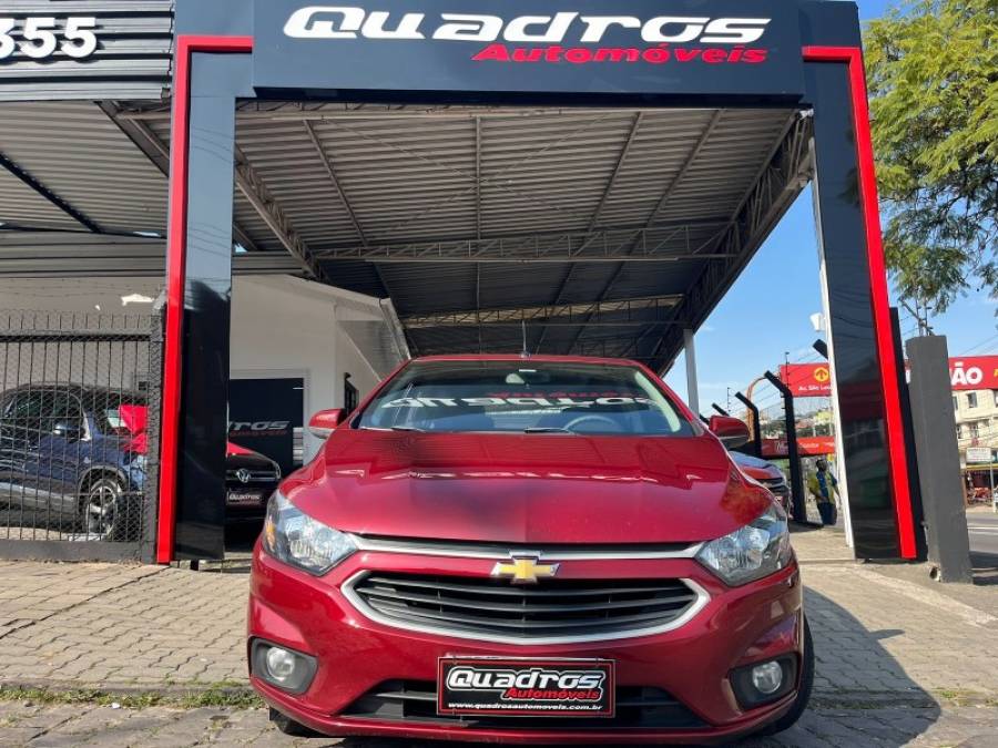 CHEVROLET - ONIX - 2018/2018 - Vermelha - R$ 53.900,00