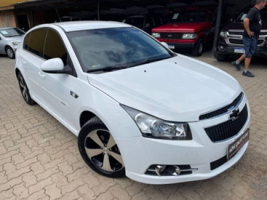 CHEVROLET - CRUZE - 2014/2014 - Branca - R$ 59.990,00