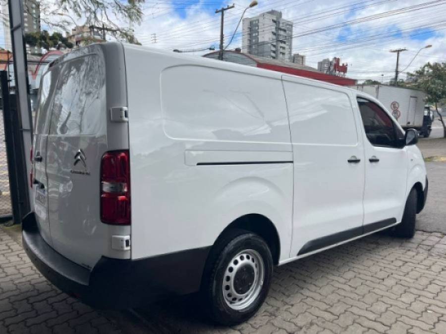 CITROËN - JUMPY - 2020/2020 - Branca - R$ 120.900,00