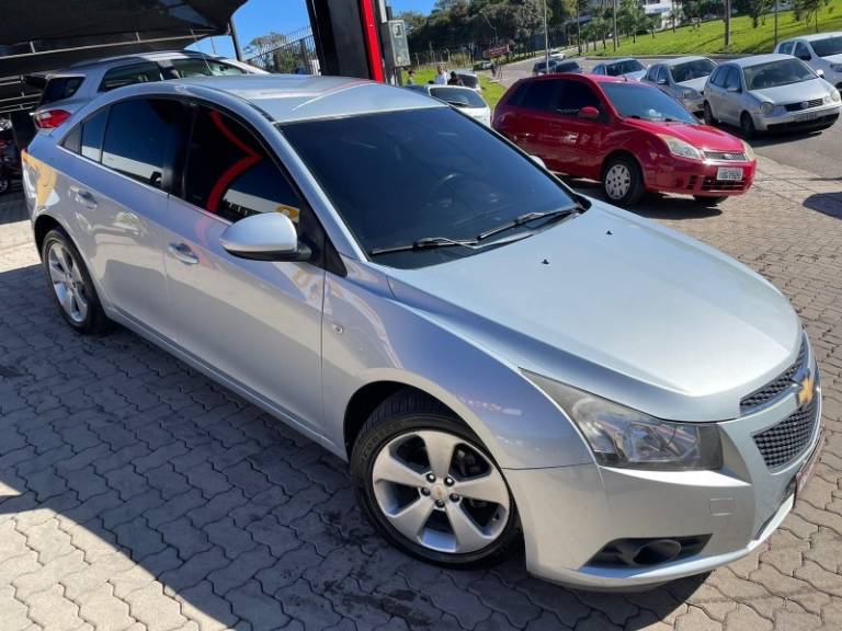 CHEVROLET - CRUZE - 2012/2012 - Prata - R$ 53.900,00