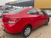 CHEVROLET - PRISMA - 2015/2015 - Vermelha - R$ 45.900,00