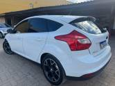 FORD - FOCUS - 2014/2014 - Branca - R$ 60.900,00